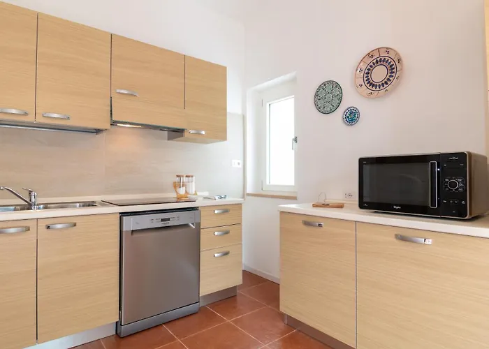 Casa Mare Levante - Santa Caterina Di Pittinuri 度假居 *